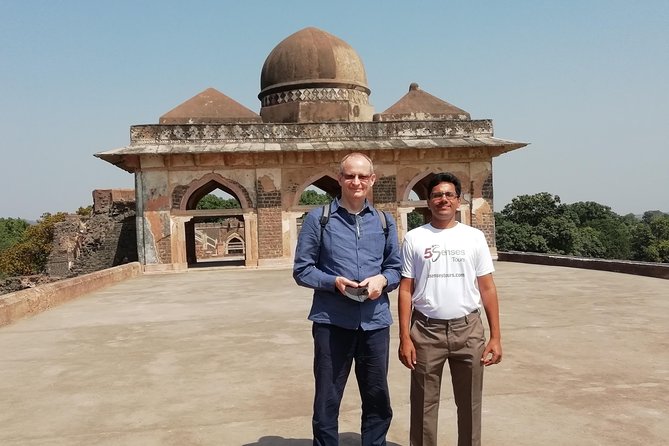 2 day tour from Mumbai to architectural wonder of Mandu - Day 2: The 97-kilometer road to Mandu