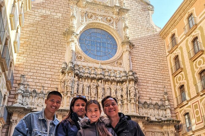 2-Day Tour: Gaudi & Sagrada Familia + Montserrat & Winery - Why this two-day plan works for Barcelona