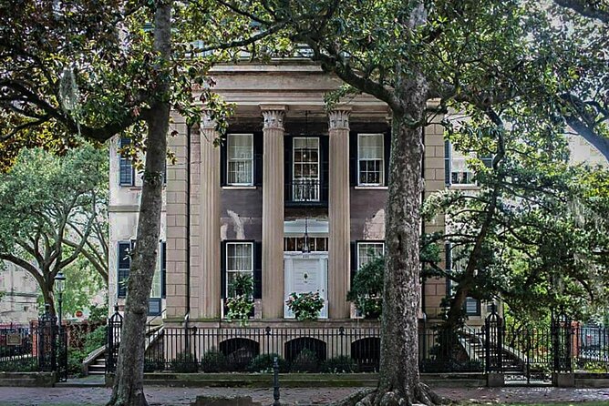 2 Hours Savannah Architectural Tour - Orleans Square and the lost Bulloch house