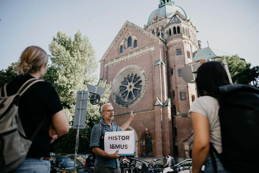 500 Years of Munich Architecture (Max. 16 Guests) - Why this Munich architecture tour is different