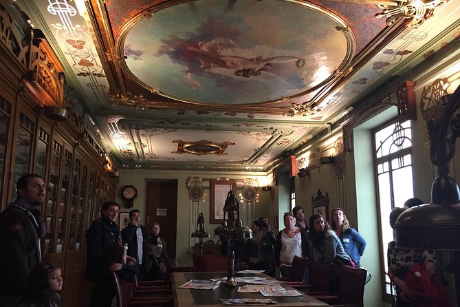 Alcoy Walking Tour on the Modernist Route - What the private format means for value