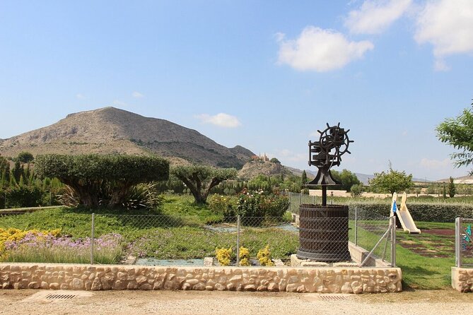 Alicante: Old Winery with Tastings & Gaudí's style of Church - Three wines, small snacks, and realistic tasting expectations