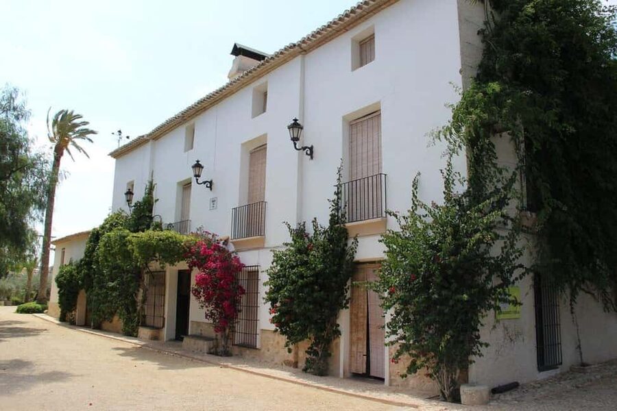 Alicante: Old Winery with Tastings & Gaudí's style of Church - Is this Alicante winery tour worth $69?