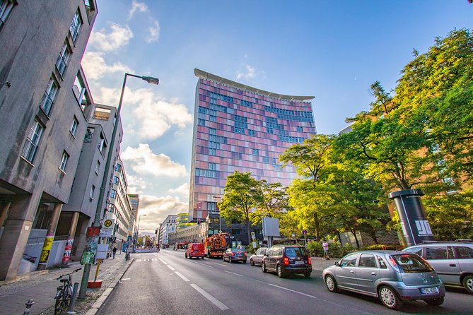 Architectural Berlin: Private Tour with a Local Expert - What the private format really gives you