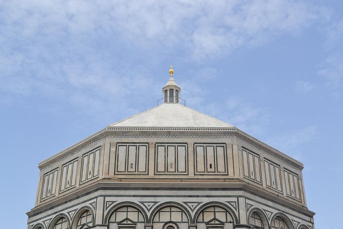 Architectural Florence: Private Tour with a Local Expert - Palazzo Vecchio explains Florence’s civic power