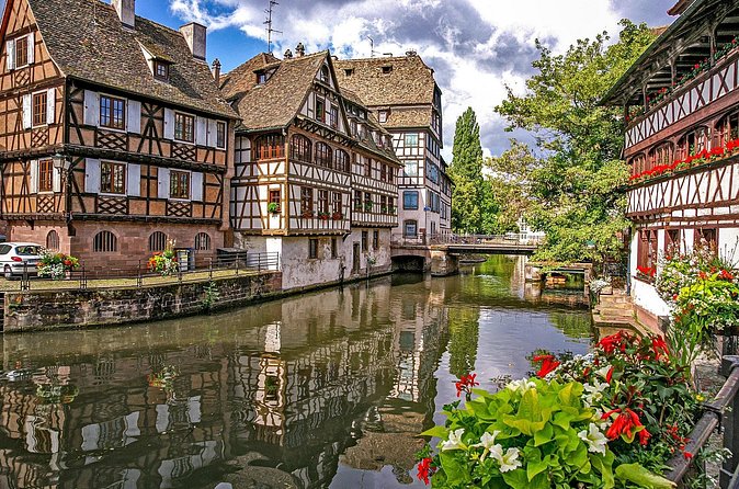 Architectural Strasbourg: Private Tour with a Local Expert - Petite France and its timber-framed streets