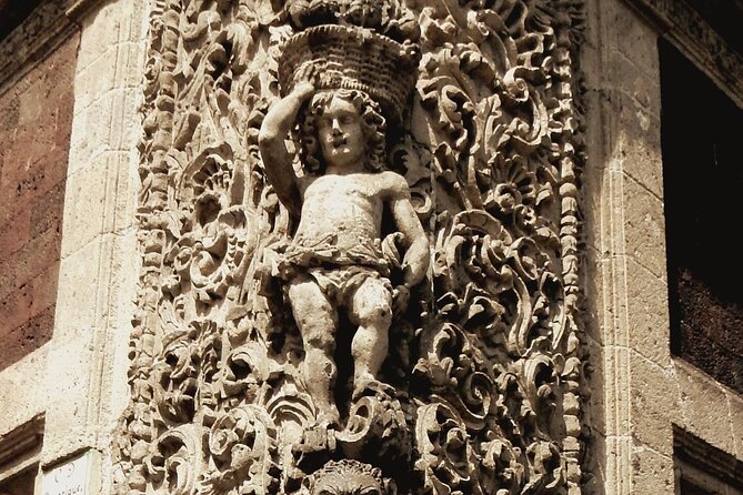 Architecture and History of Mexico City - Small Groups - Plaza Tolsá and the city’s eclectic mix