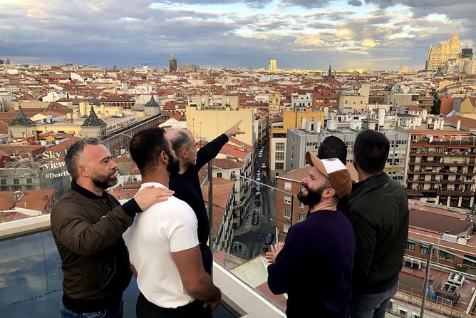 Architecture tour Gran Vía from its best rooftops 20thC - What Emilio adds to the experience