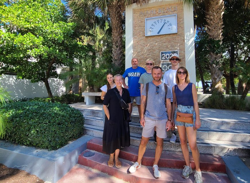 Art Deco Tour of South Beach in French - Key points at a glance