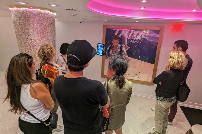 Award-winning Art Deco & Neon Lights Walking Tour in Miami Beach - Starting at 1440 Ocean Drive