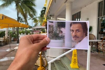 Award-winning Art Deco & Neon Lights Walking Tour in Miami Beach