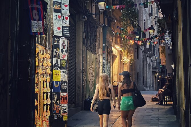 Barcelona 1.5h Private Old Town, Gothic & Ramblas Walking Tour - Casa Amatller adds another modernist voice