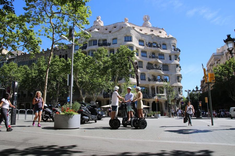 Barcelona: 2.5-Hour Gaudí Segway Tour - Three modernist houses reveal Barcelona’s friendly rivalry
