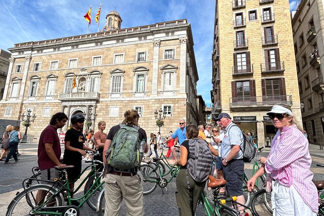 Barcelona 3-hour Bike or E-Bike Tour: Gaudí By Bike - Gothic Quarter sights: cathedral and modernist concert hall