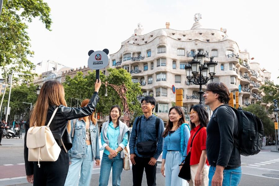 Barcelona: Casa Vicens, Pedrera, and Casa Batlló Guided Tour - The quick take