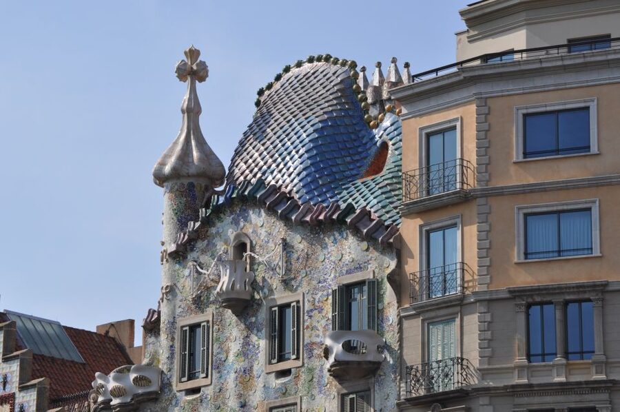 Barcelona: Discover Gaudi Architectural Guided Tour - Key points to know before you book