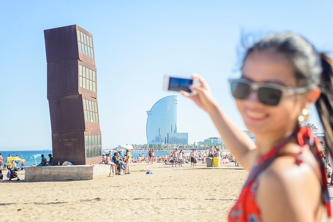 Barcelona e-Bike Tour: Gaudí & Old Town Small Group - Rambla del Poblenou and a less central Barcelona