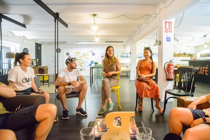 Barcelona e-Bike Tour: Gaudí & Old Town Small Group - El Born and Santa Maria del Mar