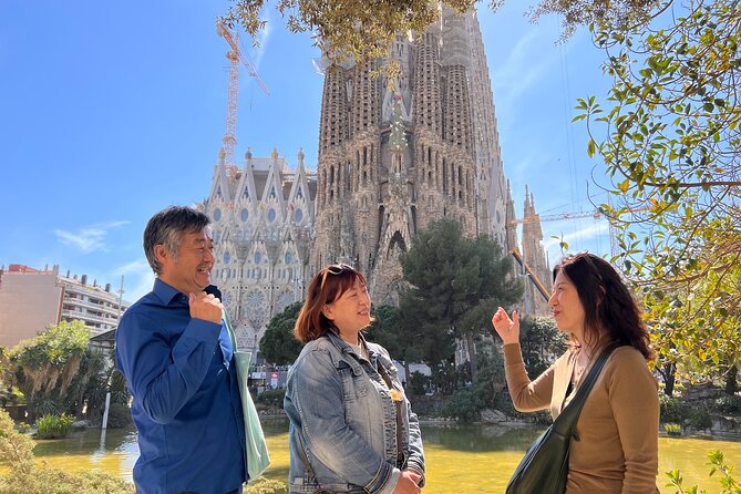 Barcelona Full Day: Sagrada Familia and the 3 Gaudí Houses - The Sagrada Família, Gaudí’s unfinished dream