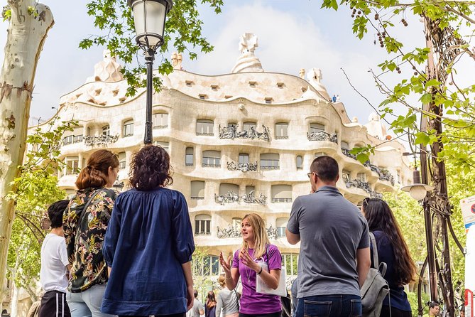 Barcelona Gaudi and Sagrada Familia Tour - Is the Low Price Good Value?