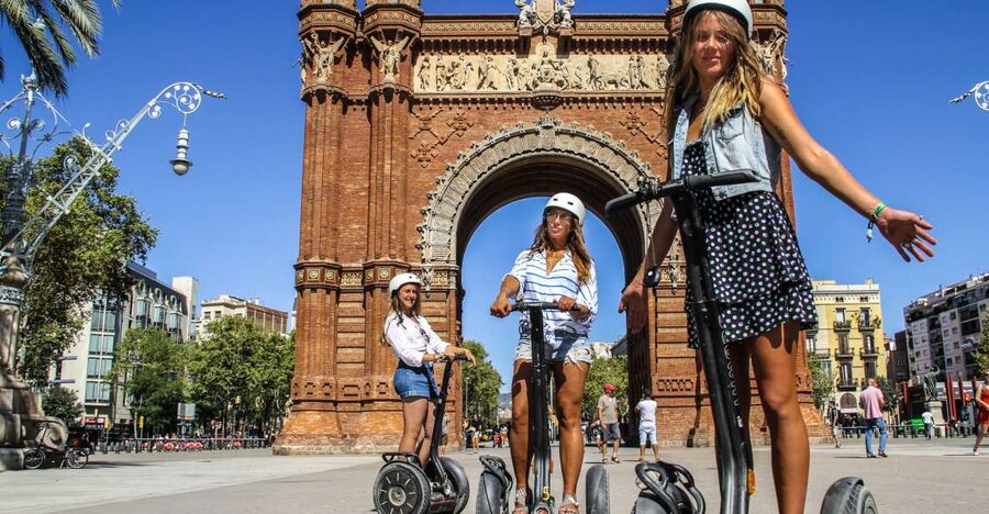 Barcelona: Gaudi Guided Segway Tour - Key points to know before booking