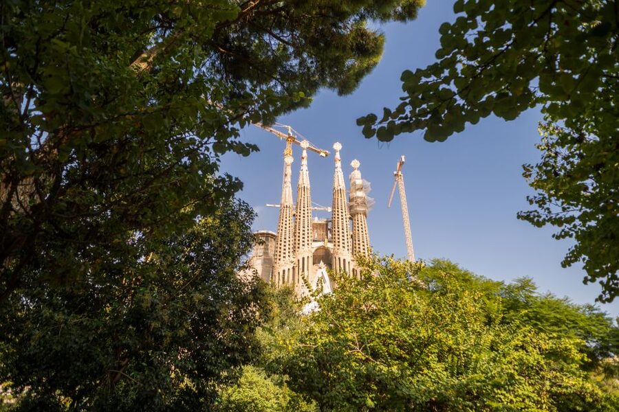 barcelona: Gaudi Highlights eBike tour - What the guides add to the ride