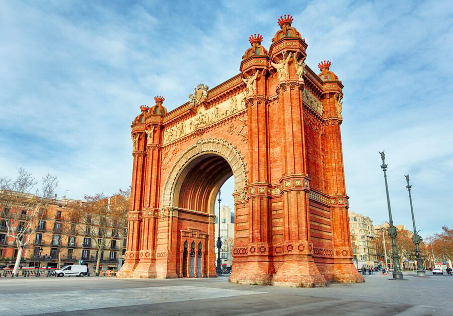 Barcelona: Gaudi Highlights Guided Tour by Electric Scooter - Why this scooter tour works for seeing Barcelona