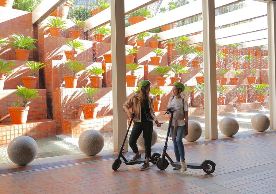 Barcelona: Gaudi Highlights Guided Tour by Electric Scooter - Arc de Triomf and the calm of Ciutadella Park