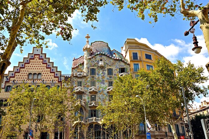 Barcelona Gaudi Houses Tour: Casa Vicens, Pedrera & Casa Batlló - La Pedrera: courtyards, apartment, attic, and rooftop