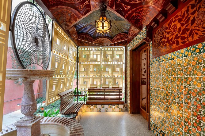 Barcelona Gaudi Houses Tour: Casa Vicens, Pedrera & Casa Batlló - Who should take this tour?