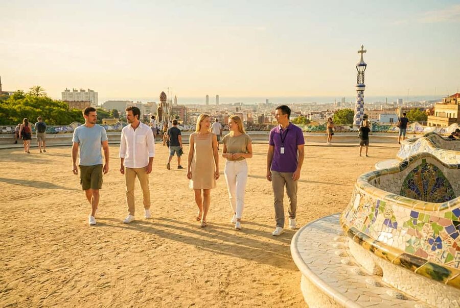 Barcelona: Gaudí’s Park Güell Tour with Fast-Track Ticket - Free time after the guided portion