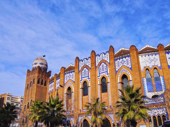Barcelona: Gaudí Segway Tour - Key points to know before booking