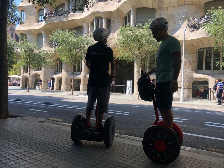 Barcelona: Gaudí Sightseeing Guided Segway Tour - FAQ