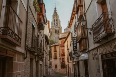 Guided tour e-bike Barcelona historical and modernist Barcelona