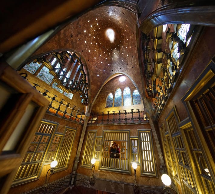 Barcelona: Palau Güell by Gaudí Entrance Ticket - The façade: stone, iron, and a serious first impression