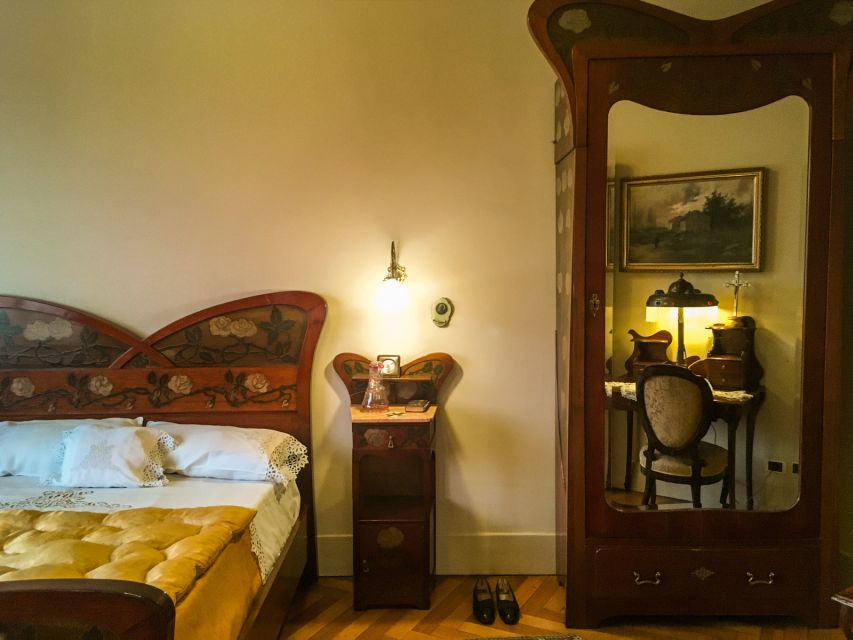 Barcelona: Private Gaudi Tour to Casa Mila & Casa Vicens - Why this four-hour Gaudí route works