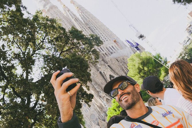 Barcelona’s Most Fun E-Bike Tour: Gaudí & City Stories - Casa Batlló and the Eixample boulevard