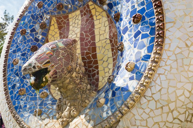 Barcelona: Skip-the-Line Gaudi's Park Guell Guided Tour - Guide quality and group communication