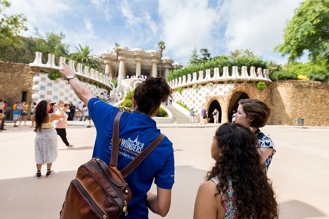 Barcelona: Skip-the-Line Gaudi's Park Guell Guided Tour - Hidden corners before the Monumental Zone