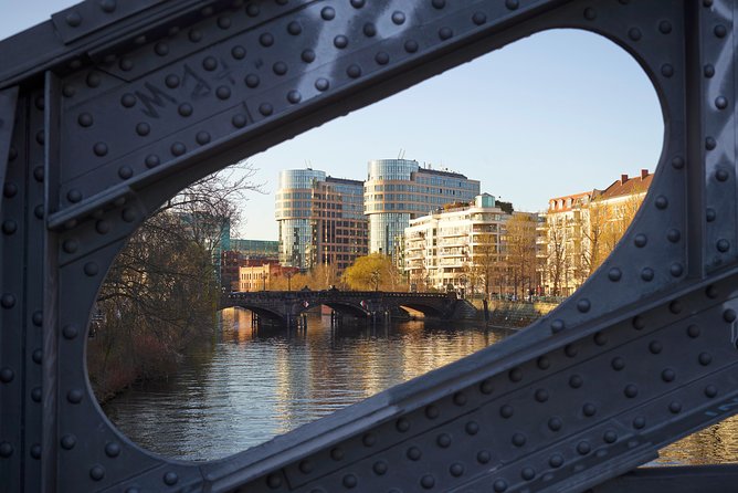 Berlin Architecture/River Spree Full Day Photography Tour - Starting at Kaiser-Friedrich-Gedächtnis-Kirche