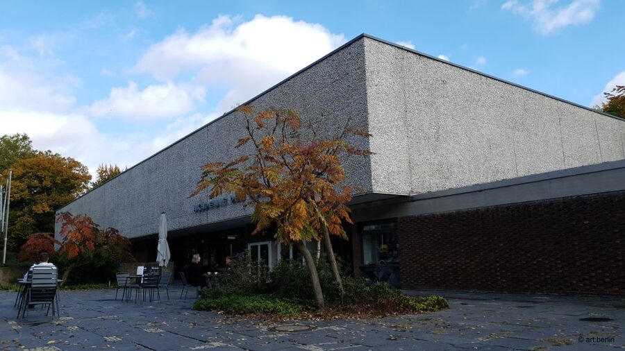 Berlin: Guided Architectural Walking Tour of Hansaviertel - Key Points at a Glance