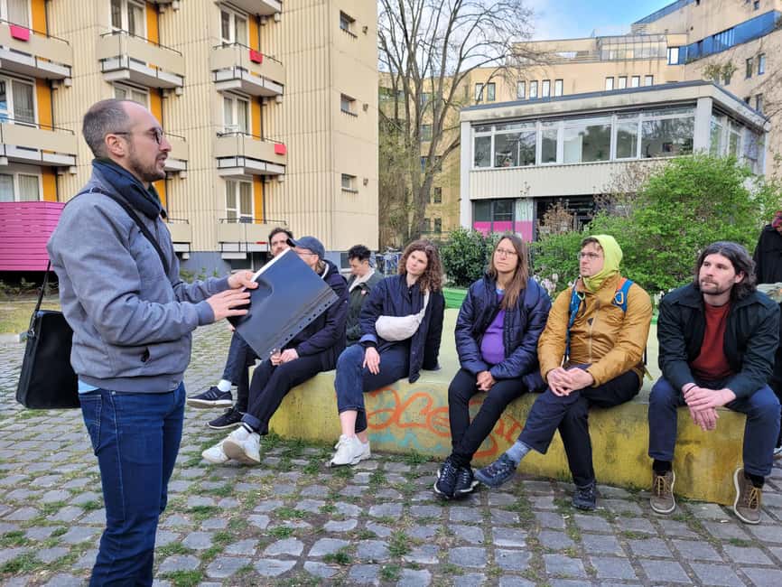 Berlin: Hansaviertel Modernist Architecture Tour - A quiet memorial to Jewish Berlin