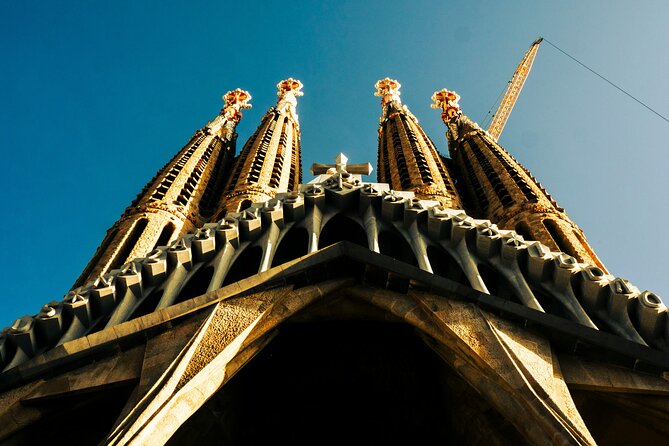 Best of Barcelona: Sagrada Família, Gaudí & Candy Tasting Tour! - Key points at a glance