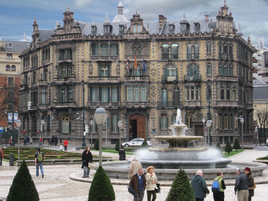 Bilbao: Historical and Architectural Walking Tour - Why Bilbao’s Gran Vía is the heart of this walk