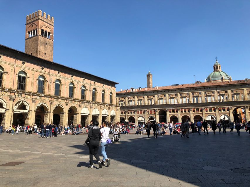 Bologna: Guided Architecture Walking Tour - Key points to know before you book