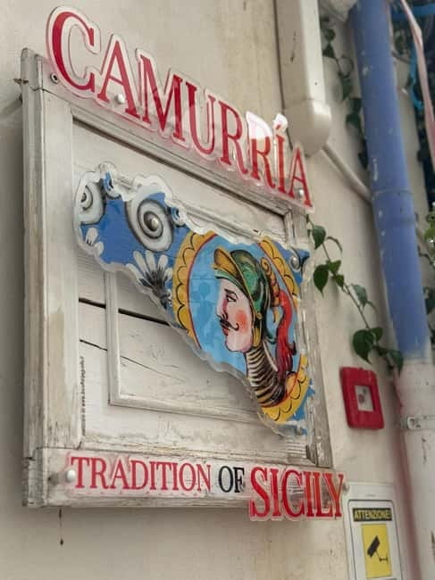 Borgo Parrini Gaudí-style: a walking tour in a colorful art village - Walking the alleys, murals, and majolica
