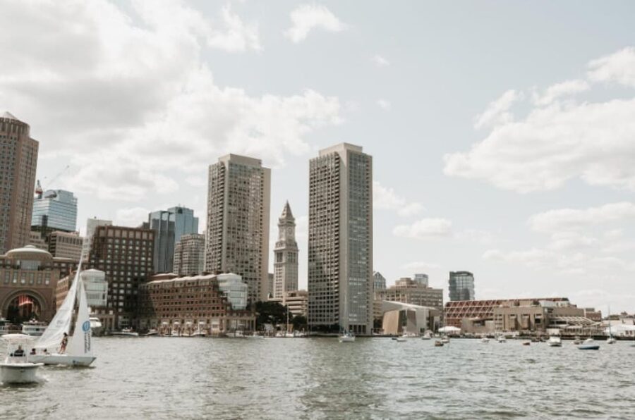 Boston: Harbor and Charles River Architecture Boat Tour - Is $47 a fair price?