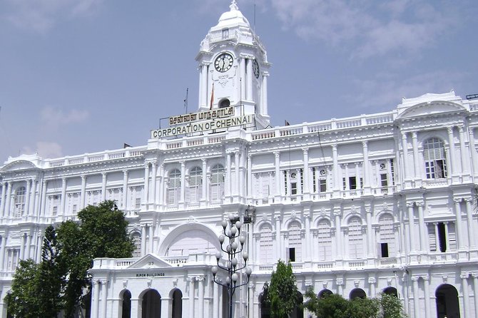 British Architecture Walk, an immersive walking tour in Chennai - Starting at Chennai Egmore and its Indo-Saracenic style