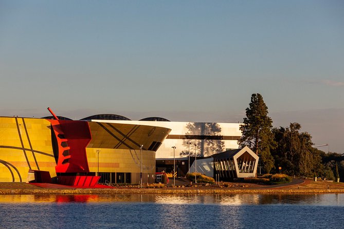 Building + Architecture Tour | 10am Daily - Key points to know before you go