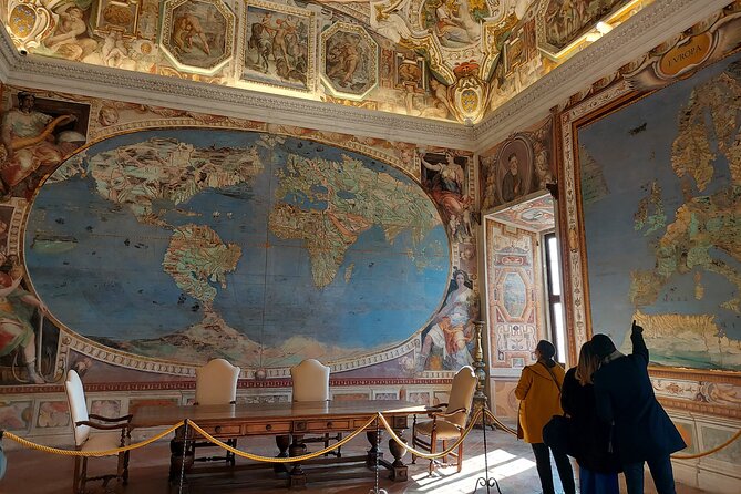 Caprarola: Villa Farnese, masterpiece of Renaissance architecture - Reception rooms and the Farnese message